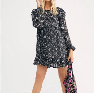 NEW Free People These Dreams Black Floral mini Long Sleeve Dress Size Small